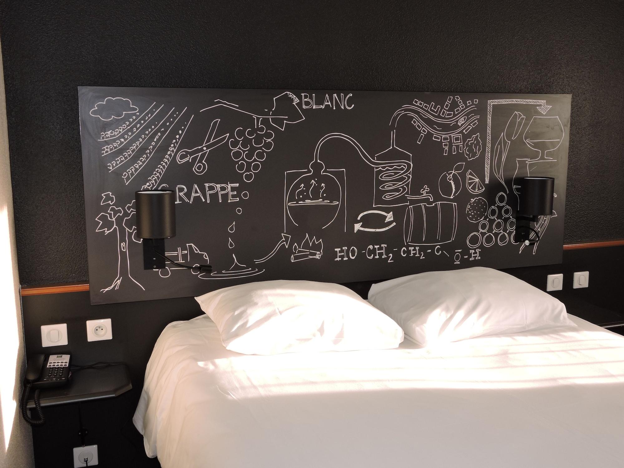 Ibis Styles Cognac Hotel Châteaubernard Kültér fotó