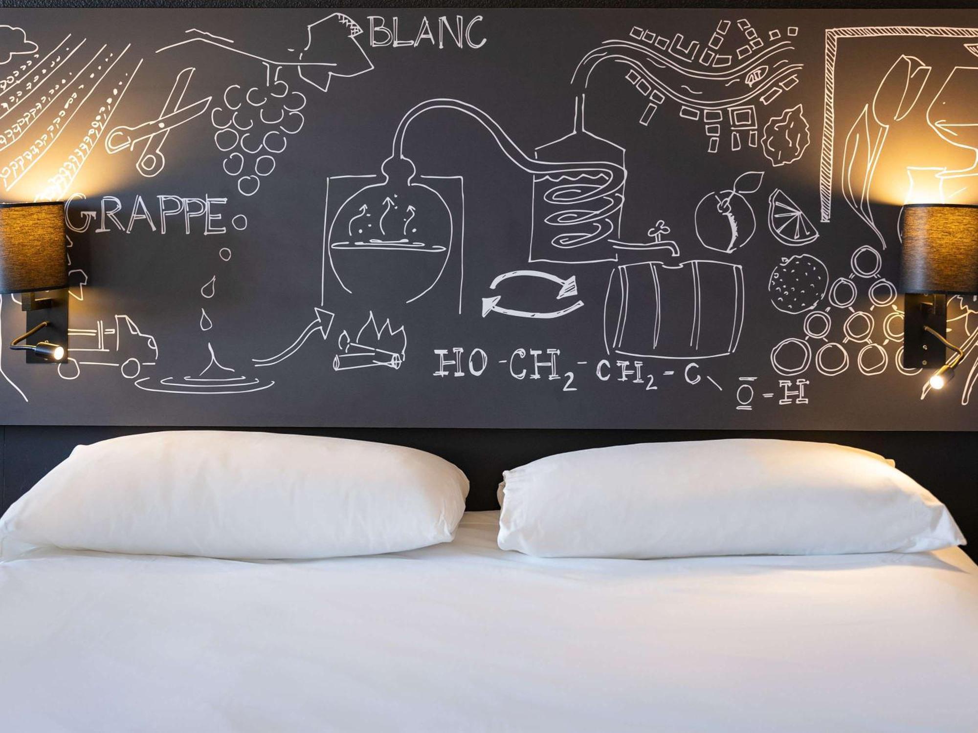 Ibis Styles Cognac Hotel Châteaubernard Kültér fotó